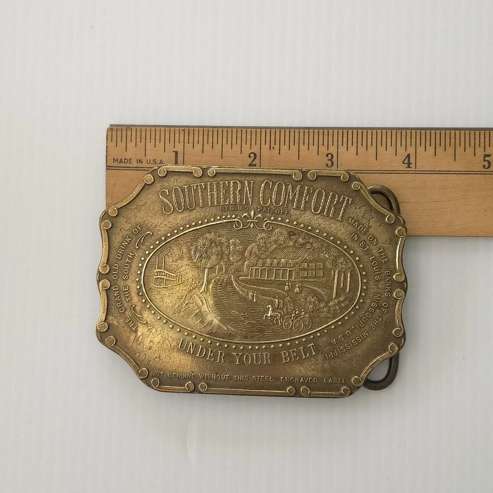 Southern Comfort Under You Belt Buckle Solid Brass Made In England Great Vintage